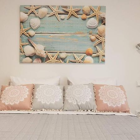 Modern Elegant Apartment Next To Mon Repo Corfu  Exterior photo