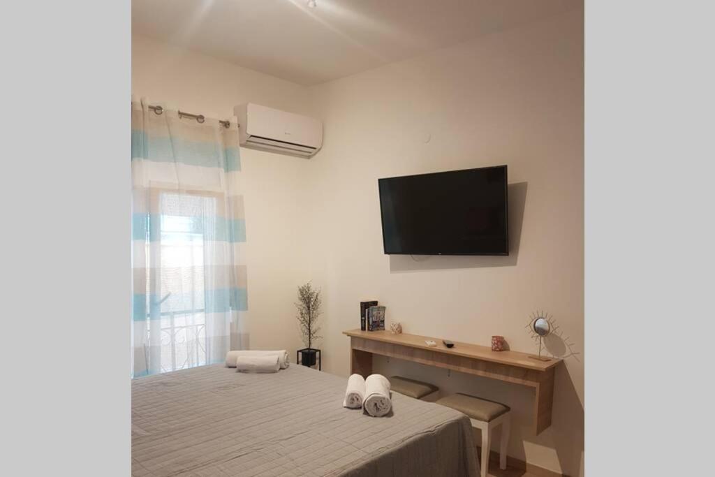 Modern Elegant Apartment Next To Mon Repo Corfu  Exterior photo